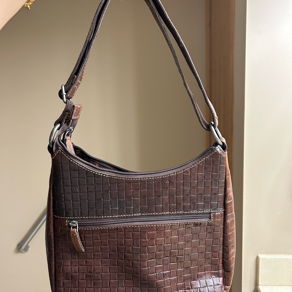 Elegant Brown Woven Shoulder Bag